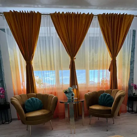 Casa Belle Dom wakacyjny Năvodari